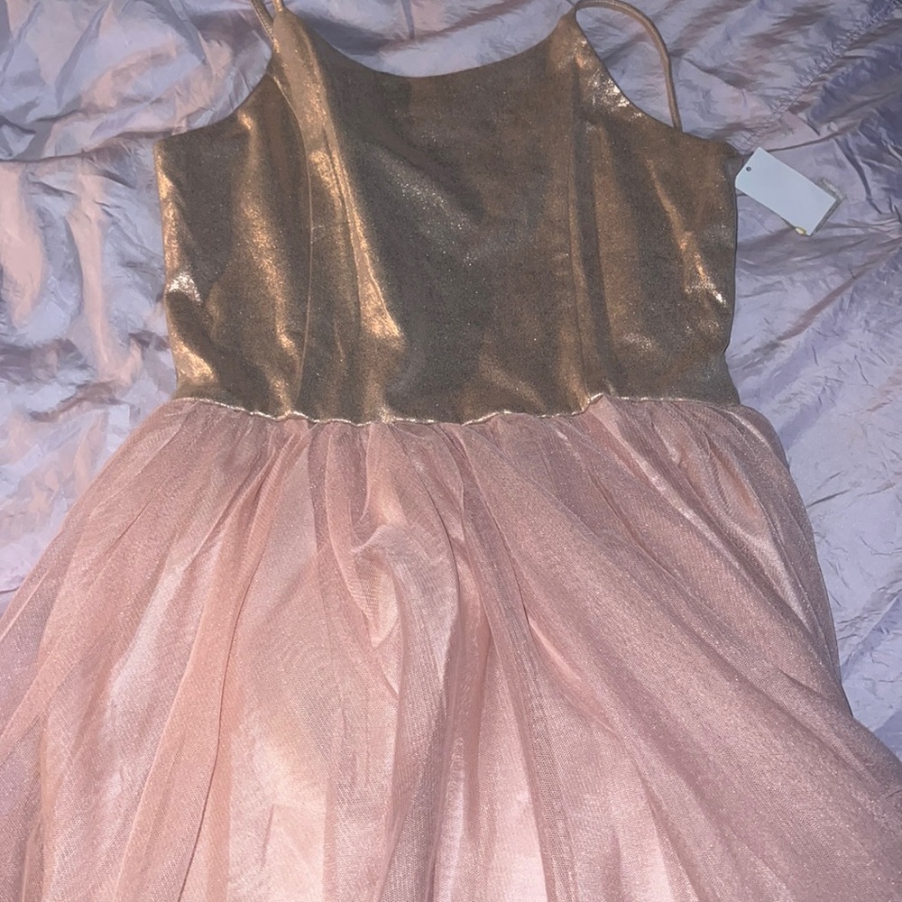 Beautiful dress w tulle 14/16